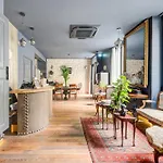 Hotel Maat Batignolles
