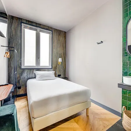 Maat Batignolles Hotel Paris