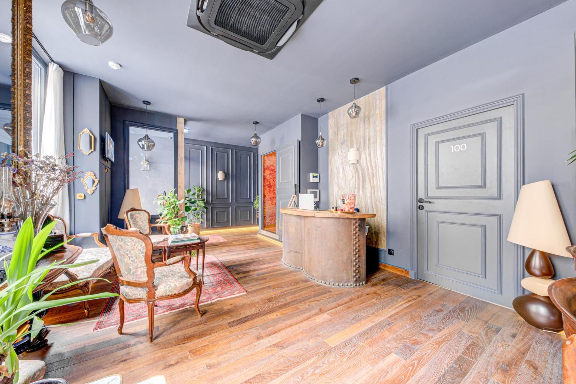 Hotel Maat Batignolles